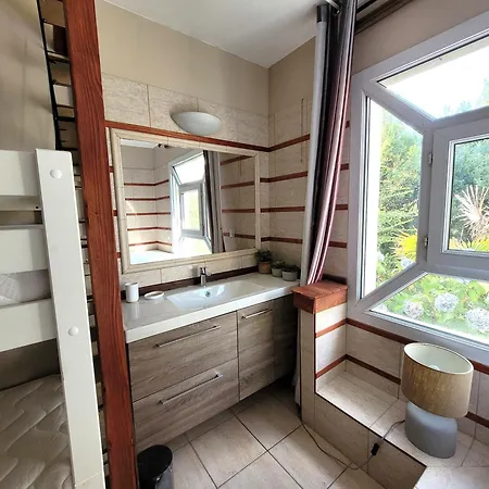 Maison Accès Au Par Le Canal Casa vacanze *