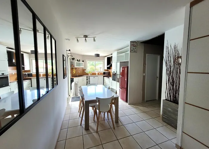 בית נופש Maison Acces Au Par Le Canal לה-טסט-דה-בוש